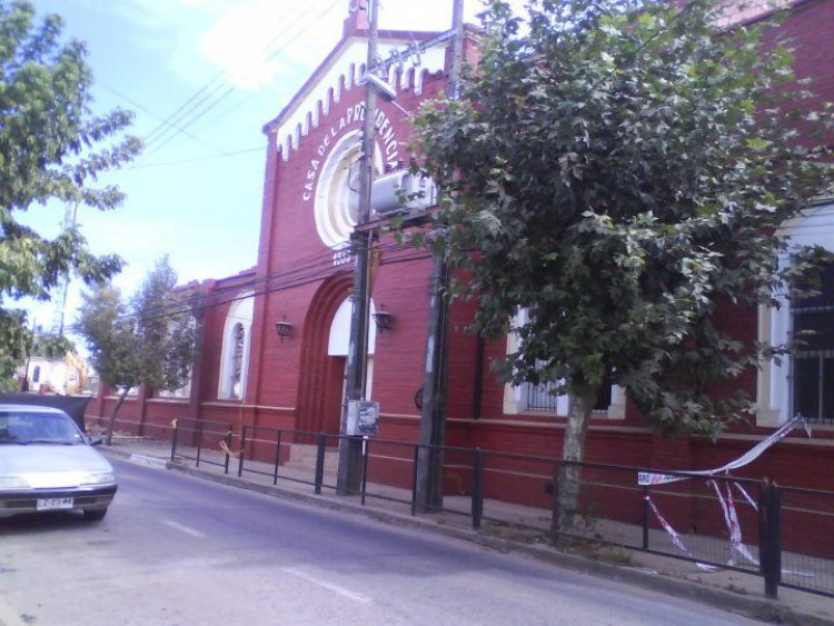 Colegio Providencia de Linares suspende clases presenciales por contagio positivo de docente para Covid-19