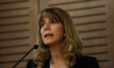 (VIDEO) Presidenta del Senado, Ximena Rincón ingresa proyecto para regular mercado del gas y ayudar a familias chilenas