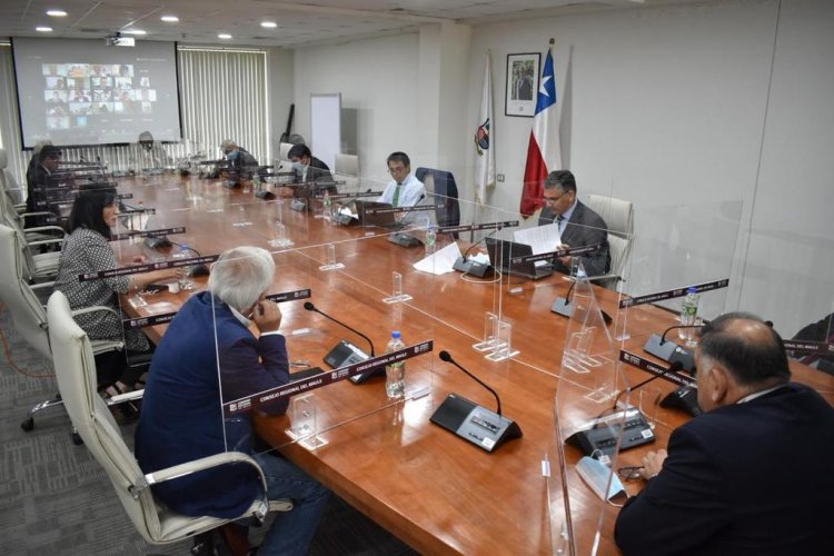 Resultado parcial de consejeros regionales por la provincia de Linares: Patricio Ojeda, Rodrigo Hermosilla, Cecilia Parham, Rafael Ramírez y Pablo Gutiérrez