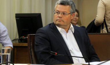 TRICEL en Santiago resolverá reclamación de diputado Rentería por supuestos vicios en reciente elección parlamentaria en el Maule sur