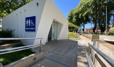 Parral cuenta con modernos servicios higiénicos al servicio de la comunidad