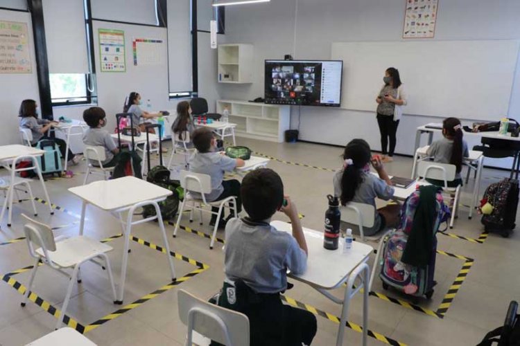 Alcalde Mario Meza: “Por el bienestar emocional de los niños y niñas creemos que hay que retomar las clases presenciales”