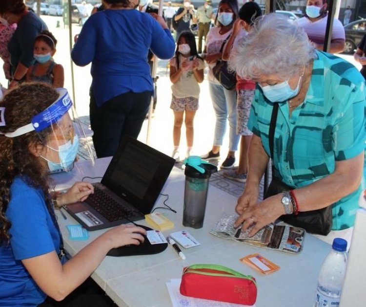 Realizan urgente llamado a la vacunación de refuerzo contra el Covid