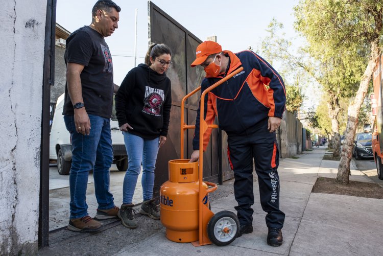 Revisa cómo familias y Pymes pueden acceder a descuentos en gas licuado hasta el 31 de agosto