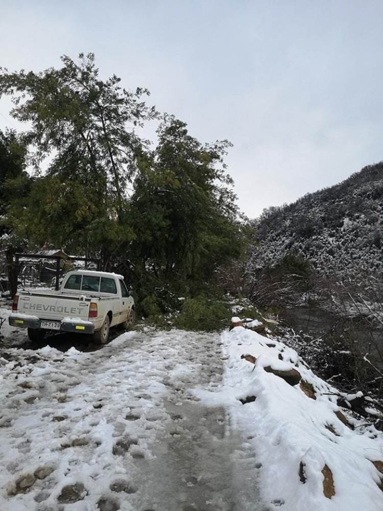 Decretan extensión del cierre de caminos cordilleranos del Maule