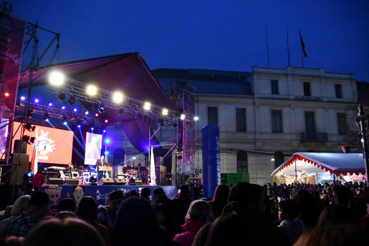 Grupo La Noche y Huaso Castillo animan la segunda jornada de la Fiesta de la Chilenidad Linares 2022