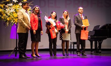 San Javier: municipio destacó a docentes en ceremonia del “Día del Profesor 2022”