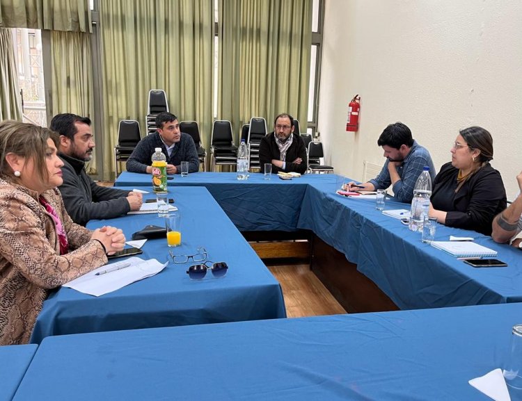 Autoridades de Gobierno y concejales de Linares buscan desarrollar iniciativas para el mejoramiento urbano