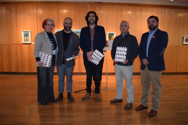 Universidad Autónoma de Chile presenta obras de arte de usuarios del Instituto Teletón del Maule