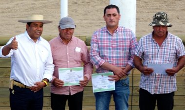 Colbún: agricultores recibieron Fondo de Fomento Productivo Municipal 2022