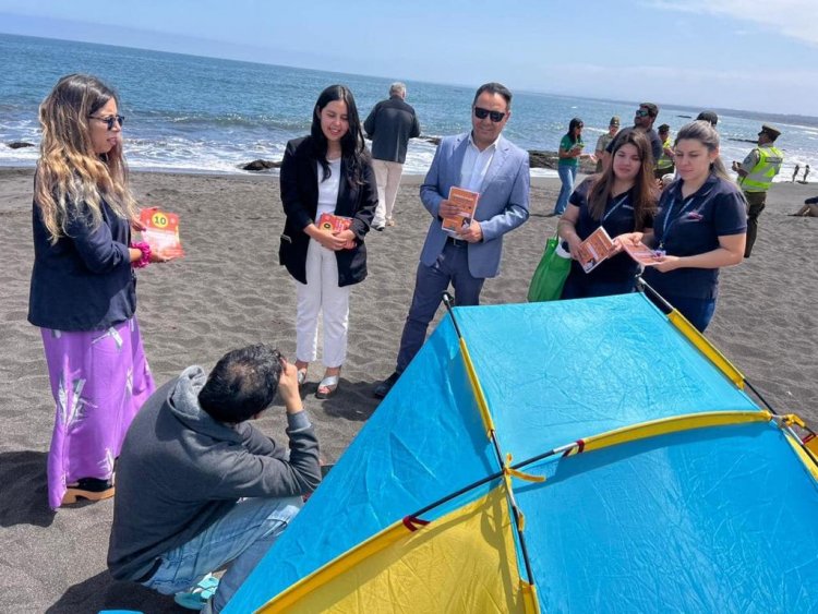 Verano Seguro: autoridades regionales junto a personal policial  dan inicio a campaña preventiva en la zona costera de Pelluhue