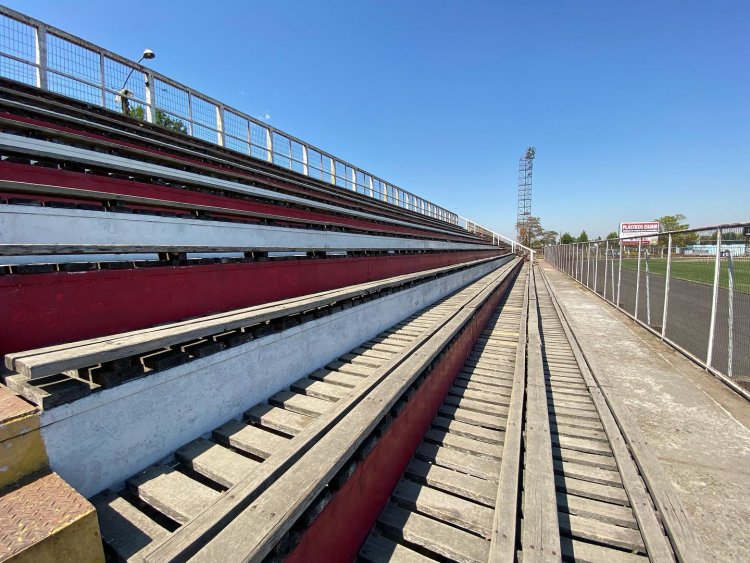 Estadio Seguro da luz verde para que el “Depo” juegue de local en el “Tucapel Bustamante Lastra”