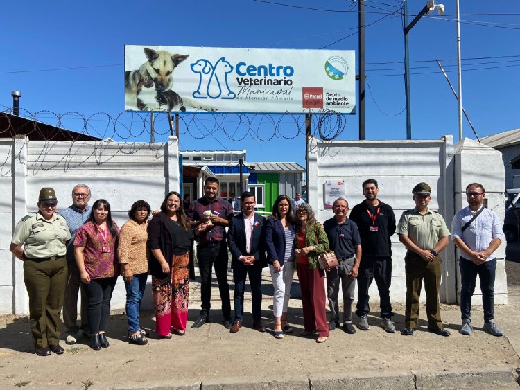 Parral: inauguran nuevo centro veterinario de atención primaria