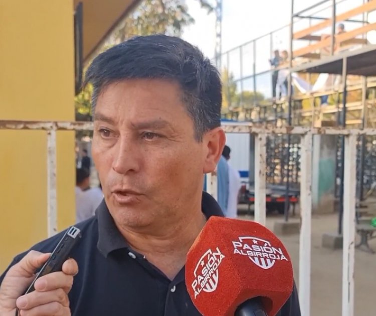 Presidente comisión fútbol respalda al entrenador Luis Pérez Franco