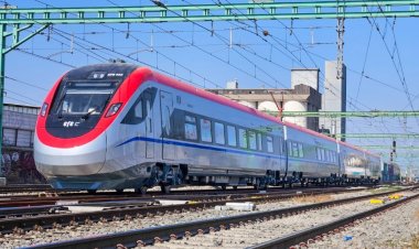 El súper tren también llegará a Linares, San Javier y Parral