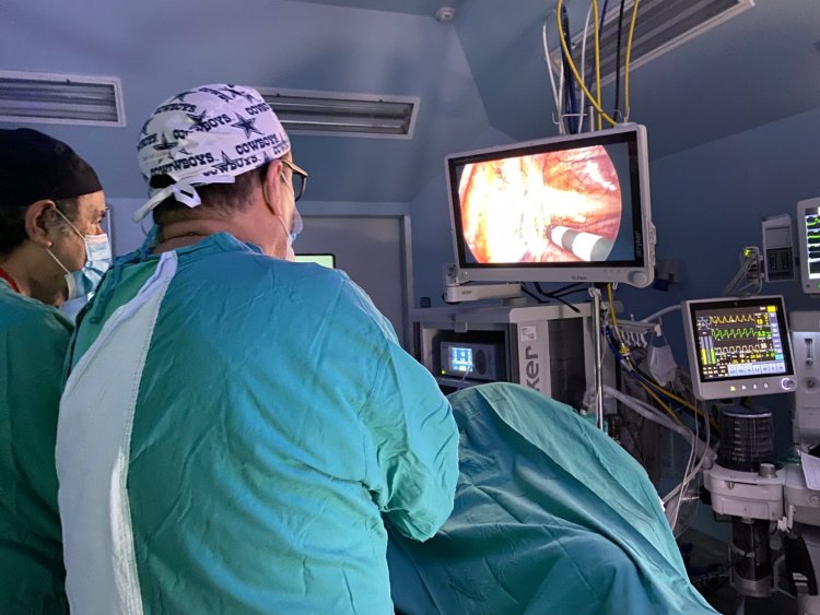 Linares: realizan operaciones de Simpatectomías Videotoracoscópicas en el hospital "Carlos Ibañez"