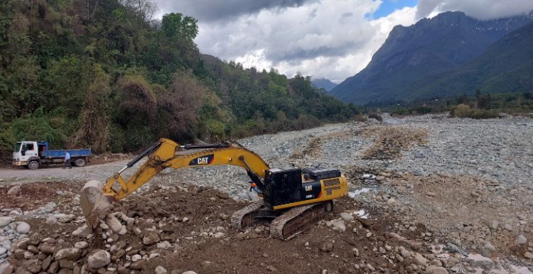 MOP inició construcción de un vado para el paso de vehículos hacia el sector de Chupallar en Linares