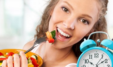 Janet Cossio Hidalgo: ayuno intermitente, beneficios y riesgos