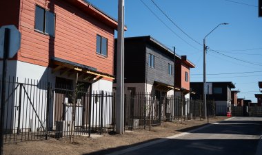Presidente de la República, Gabriel Boric Font, encabezó la entrega del Conjunto Habitacional Parque del Sol en Linares