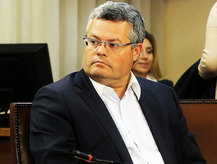 Rolando Rentería reúne firmas para ser candidato a alcalde independiente por Linares