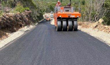 En su etapa final pavimentación del camino El Carbonero en la precordillera de Linares