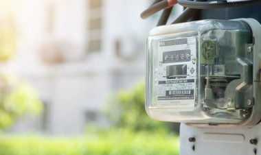 Alza en la electricidad: un nuevo ajuste en el presupuesto familiar y de las empresas