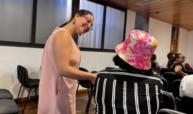 Delegada Aly Valderrama encabezó entrega de cajas de alimentos que  beneficiará a familias migrantes en Linares