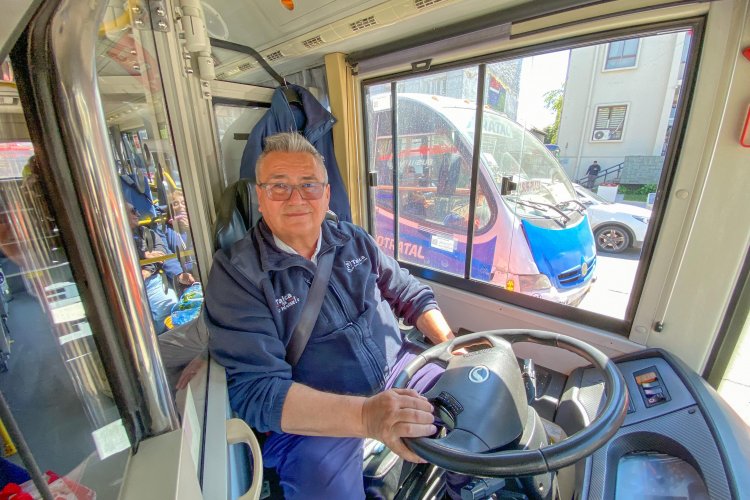 Buses rojos de Talca cumplen cuatro años