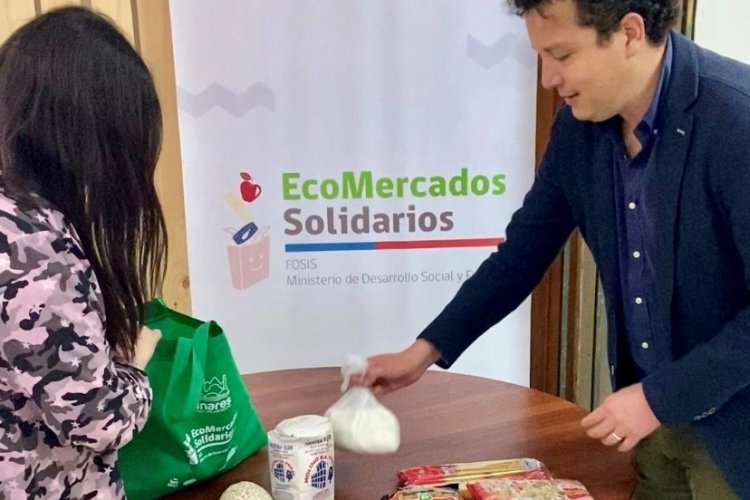 EcoMercado Solidario beneficia a miles en Linares