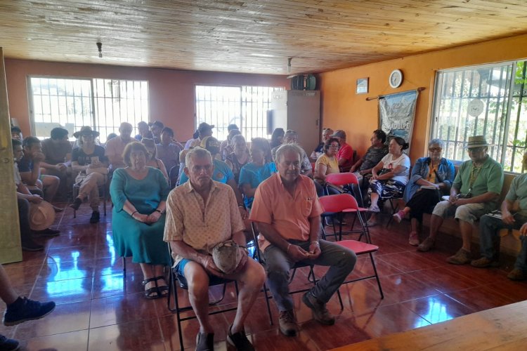 Vecinos de Pejerrey informados sobre fiscalizaciones en río Ancoa