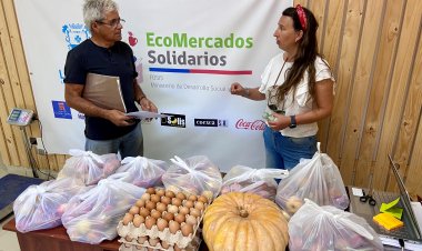 2 mil 500 hogares de Linares han recibido gratuitamente 35 toneladas de alimentos gracias el EcoMercado Solidario impulsado por el FOSIS