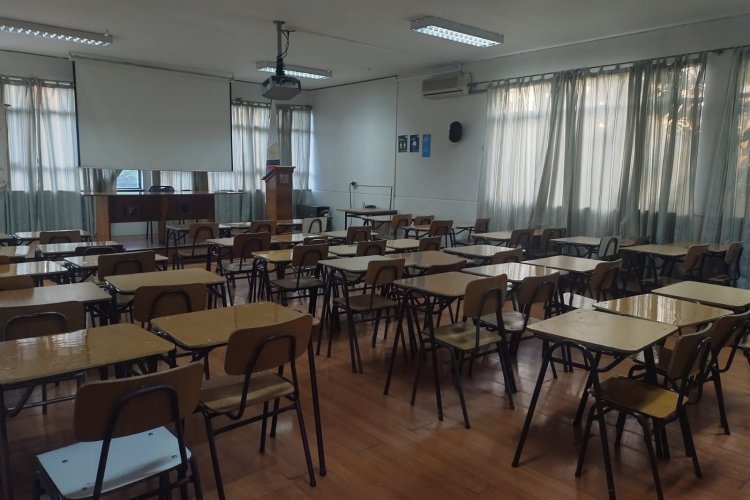 (VIDEO) Alumno de quinto básico golpea a profesora en San Javier