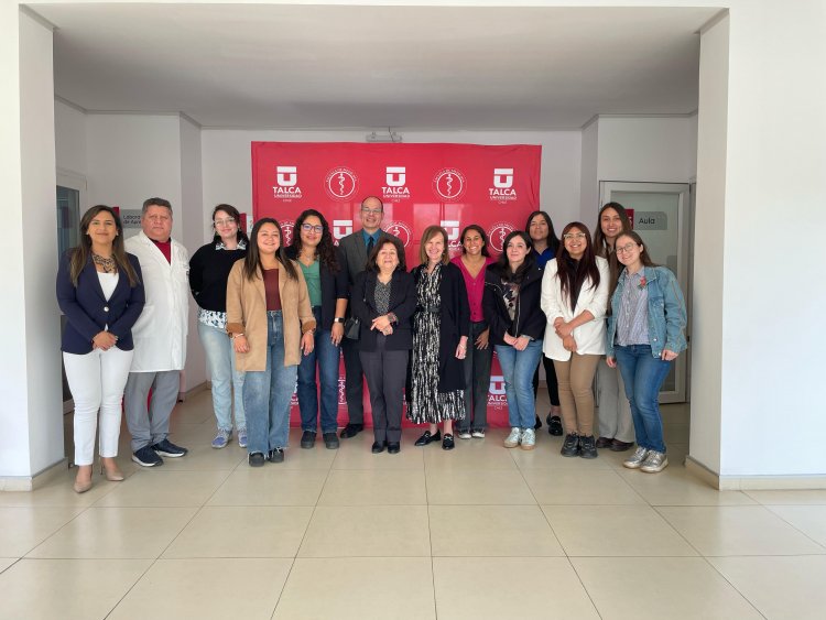 Nueva generación de médicas especialistas inicia formación en la UTalca