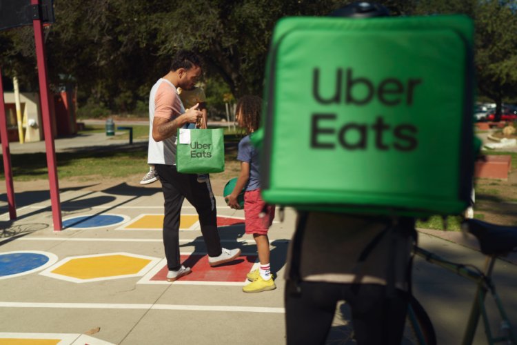 Uber Eats llega a Linares: Más de 35 opciones locales