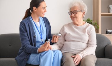 Agosto, mes de las personas mayores