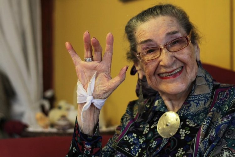 Natalicio de Margot Loyola Palacios