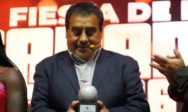 Municipio de Villa Alegre evalúa denuncia contra Dino Gordillo por besar a una menor en escenario