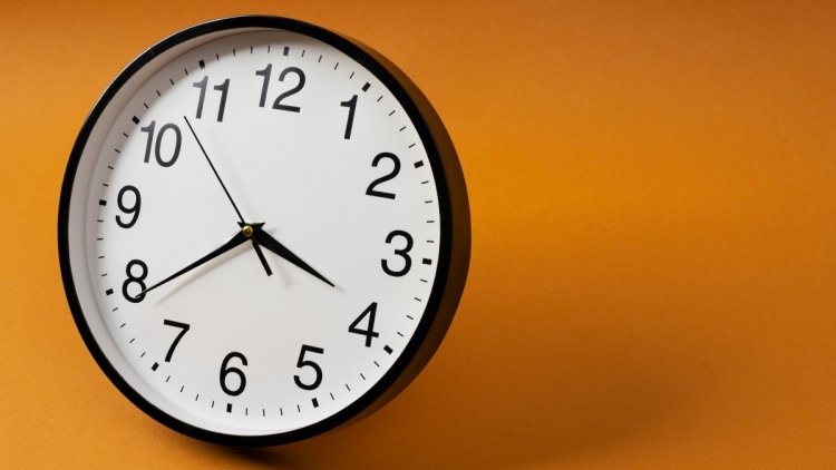 Cambio de Hora en Chile: ¿Qué día se deberá atrasar el reloj este 2026?