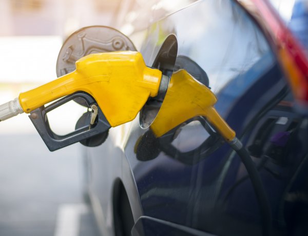 Alza de combustibles: razones y consecuencias que tendrá para los chilenos