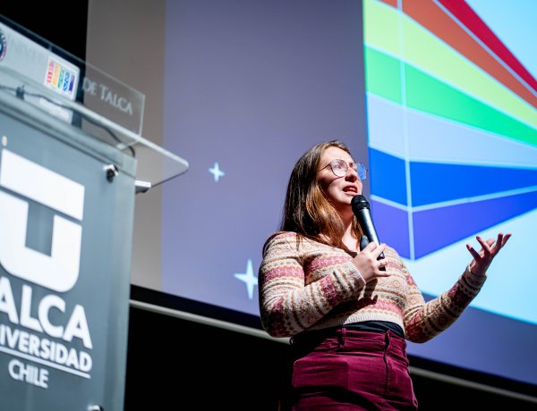Astrónoma Tere Paneque en la UTalca: “Más mujeres en ciencia no es un capricho, es una necesidad”