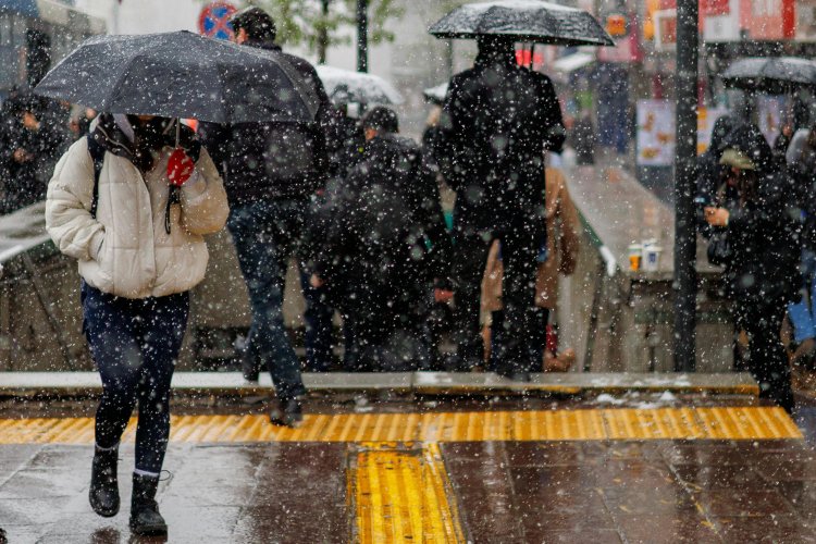 Sistema frontal dejará lluvias y fuertes vientos en la zona central