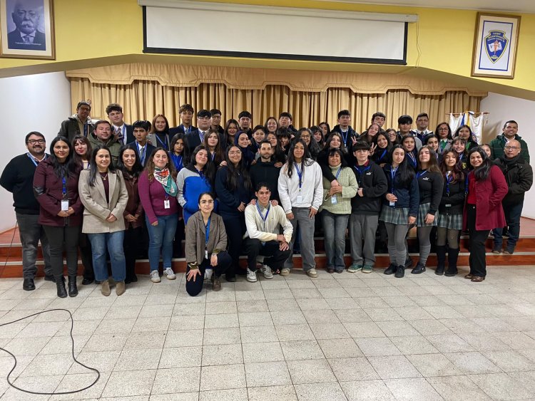 SLEP Los Álamos fortalece el liderazgo estudiantil con miras al proceso eleccionario del Consejo Local de Educación Pública