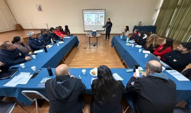 Delegado Presidencial Provincial Christian González lideró mesa técnica para fortalecer preparación de eventuales albergues ante emergencias