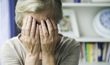 Advierten que en Chile persiste el maltrato en personas mayores