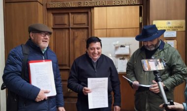 Cuatro concejales linarenses presentan segunda acusación por notable abandono de deberes contra alcalde Mario Meza