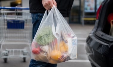 ¿Ha servido la norma “no más bolsas plásticas”?