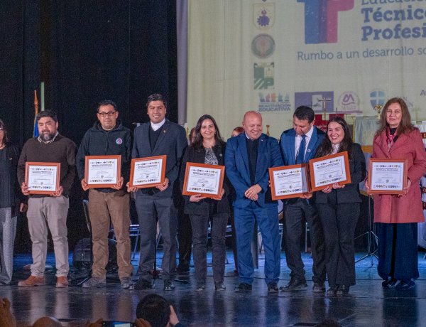 Provincia de Linares conmemoró el Día de la Educación Técnico Profesional destacando su impacto en el desarrollo territorial