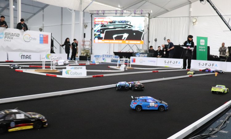 Se encienden motores: alumnos de liceos de Talca y Yerbas Buenas competirán en la final nacional de carrera de autos propulsados por hidrógeno verde