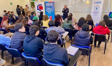 Estudiantes universitarios apoyarán gestión de emprendimientos FOSIS