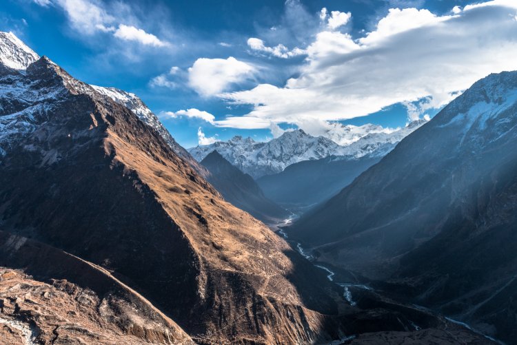 De Nepal a Chile: investigador advierte que en Chile la alta montaña también puede generar aluviones capaces de impactar kilómetros aguas abajo